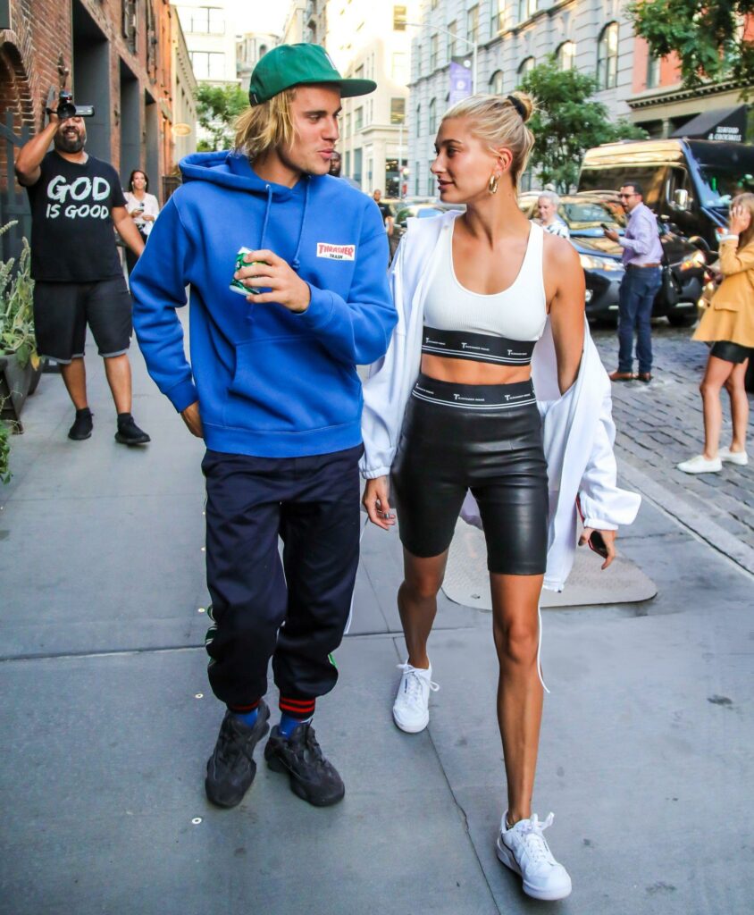 NEW YORK, NY - JULY 12: Justin Bieber and Hailey Baldwin are seen heading to dinner in Dumbo on July 12, 2018 in New York, New York. (Photo by Alessio Botticelli/GC Images)